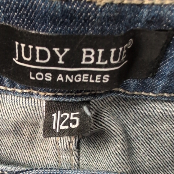 Judy Blue Distressed Skinny Fit Jeans - Picture 14 of 16